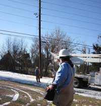 Kenny Atkison locating noise with log-periodic antenna